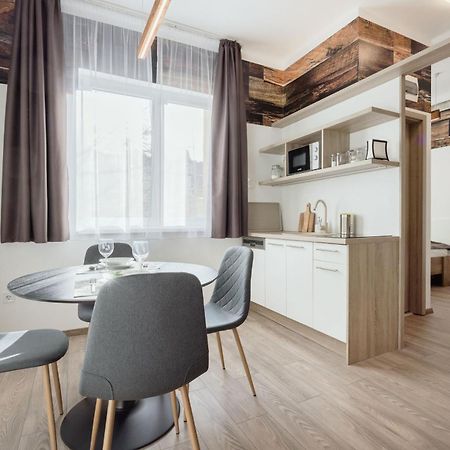 Elemental Retreats - Wood & Water Studios Budapeşte Dış mekan fotoğraf