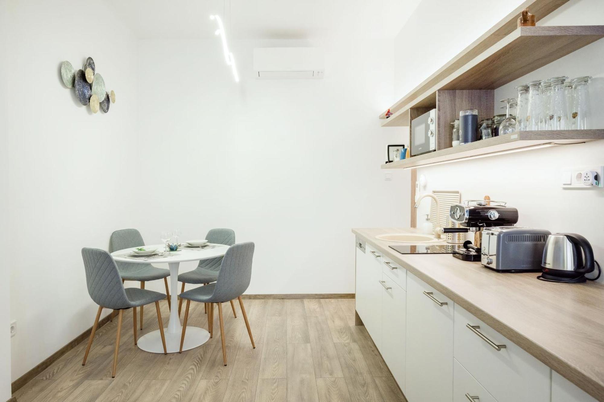 Elemental Retreats - Wood & Water Studios Budapeşte Dış mekan fotoğraf